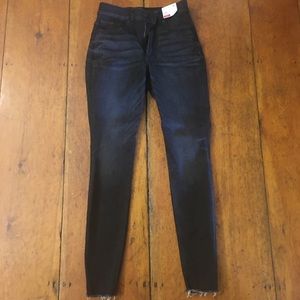 NWT Express jeans Denim Perfect/Perfect Curves